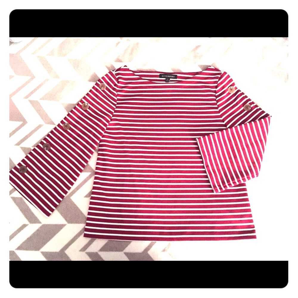 Long sleeve button sleeve top. Worn once.